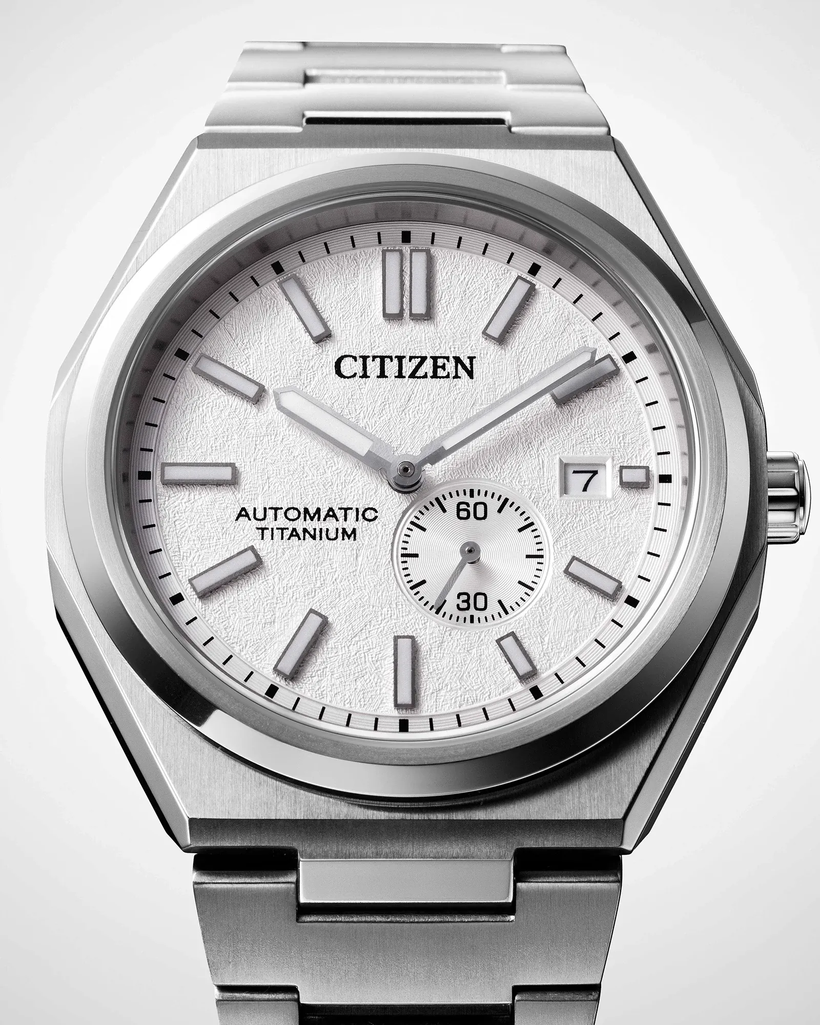 Zenshin Mechanical White Dial Super Titanium Bracelet NJ0180-80A